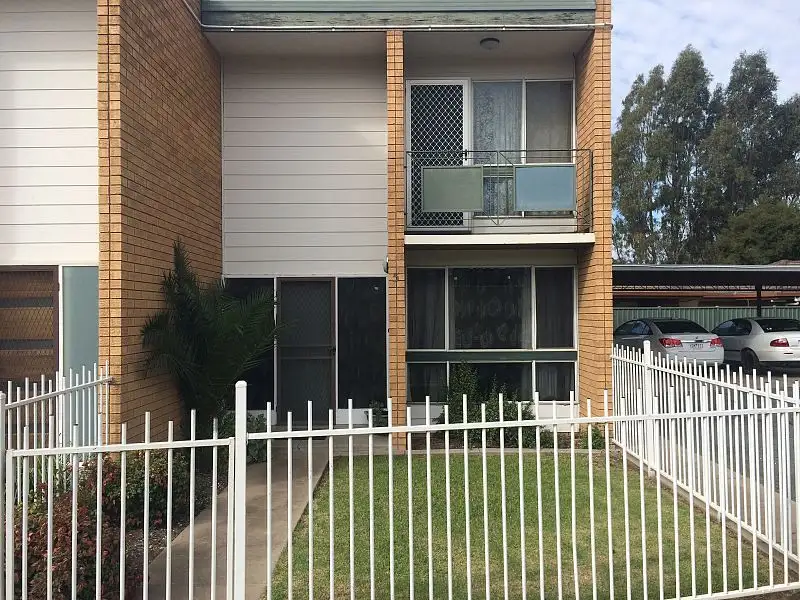 Main view of Homely house listing, 5/10 Hayes Street, Shepparton VIC 3630