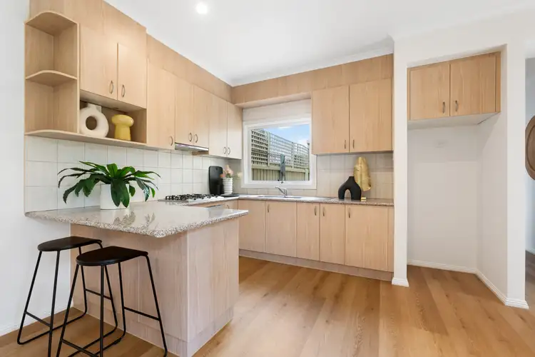 Fifth view of Homely townhouse listing, 2/15 Caleb Street, Bentleigh East VIC 3165