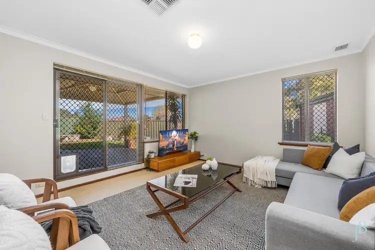 6/10 Tarun Court, Cannington WA 6107