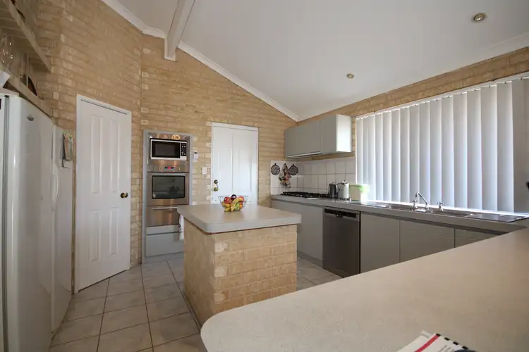 Seventh view of Homely house listing, 7 Strattimore Place, Australind WA 6233