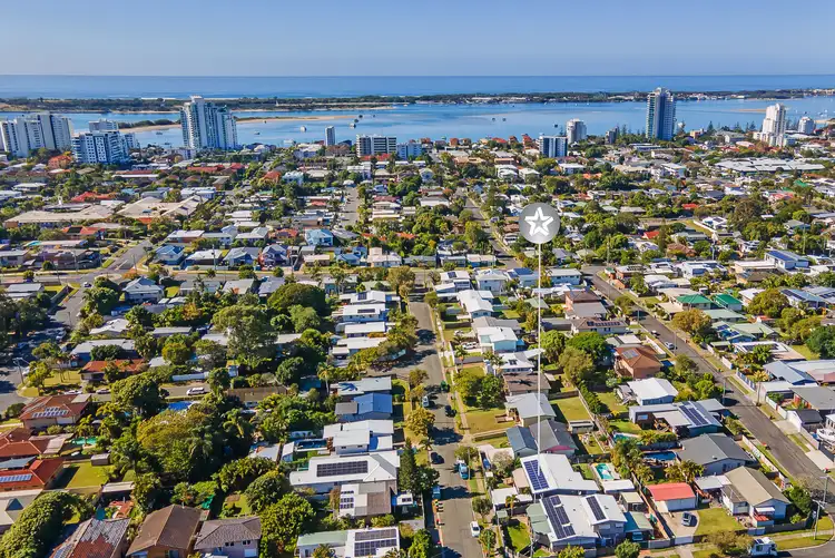 20 Saltash Street, Labrador QLD 4215