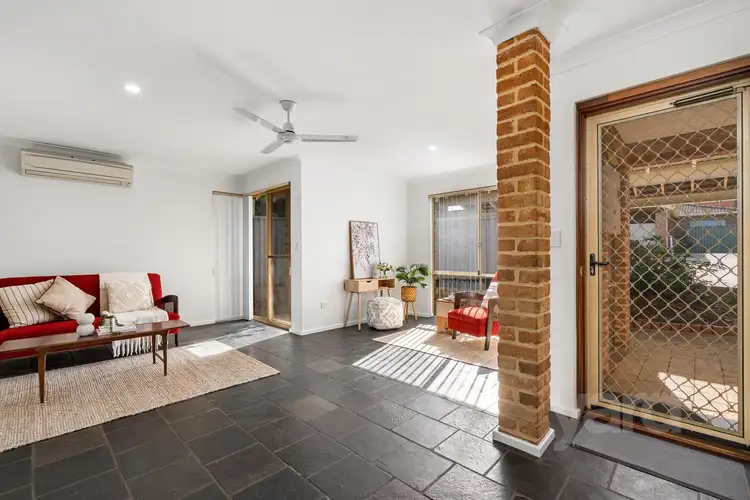 8/59 Point Walter Road, Bicton WA 6157