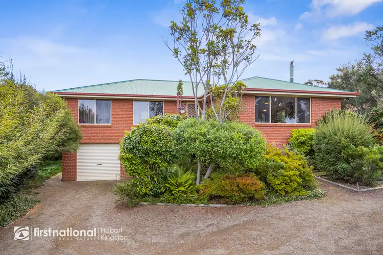 11A Pearl Place, Blackmans Bay TAS 7052
