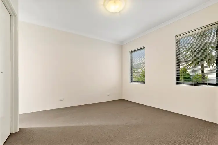 Fifth view of Homely house listing, 10/7 Hodnet Bend, The Vines WA 6069