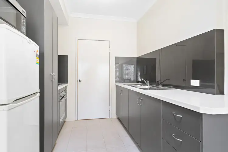 Fifth view of Homely unit listing, 2/20A Benedick Road, Coolbellup WA 6163