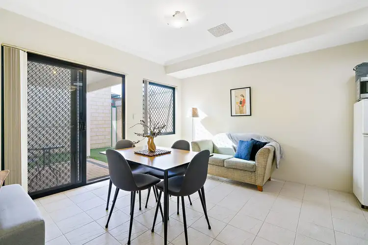 Sixth view of Homely unit listing, 2/20A Benedick Road, Coolbellup WA 6163
