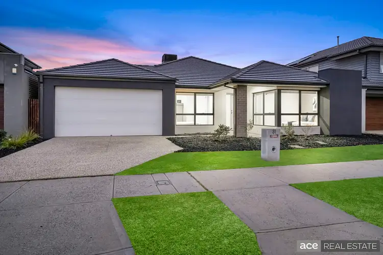 31 Hartwood Avenue, Williams Landing VIC 3027