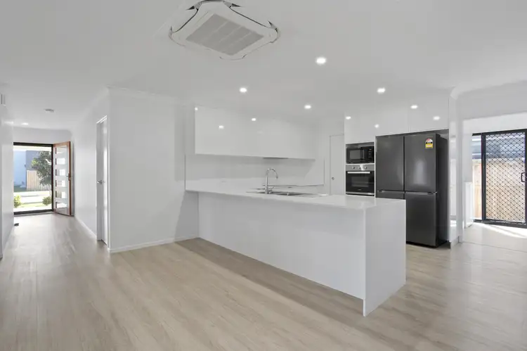 Second view of Homely house listing, 9 Ultimo Court, Beaconsfield QLD 4740