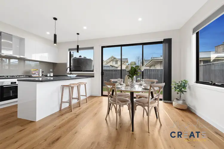 2/4 Balmoral Street, Braybrook VIC 3019