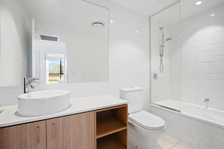 Sixth view of Homely apartment listing, 101/112 Palm Meadows Drive, Carrara QLD 4211