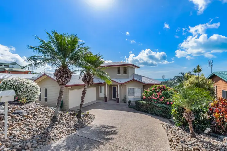 26 Country Road, Cannonvale QLD 4802
