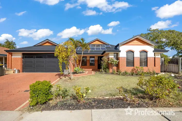 66 Sandown Circle, Henley Brook WA 6055