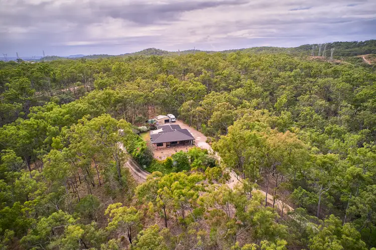 102 Flora Drive, Beecher QLD 4680