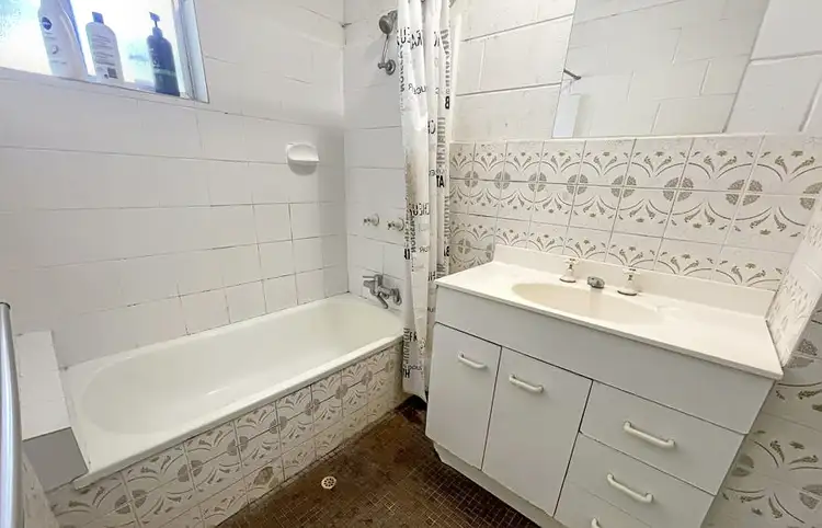 Fifth view of Homely unit listing, 8/8 Piccadilly Street, Hyde Park QLD 4812