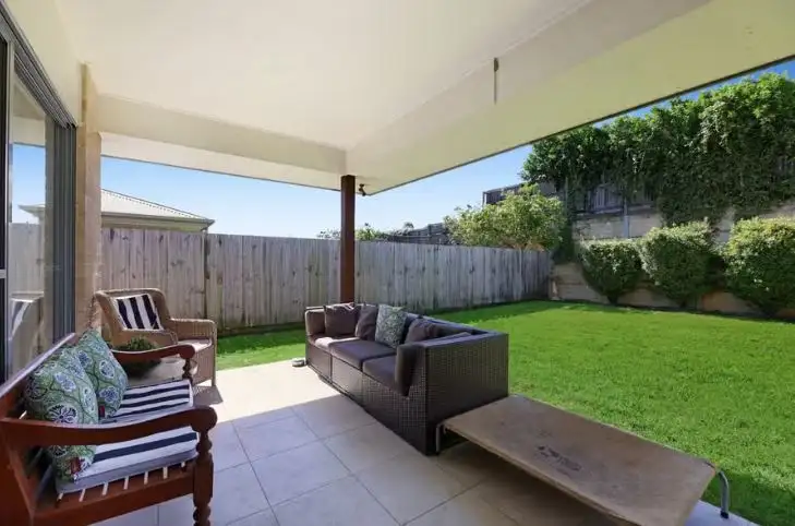 88 Edwardson Drive
