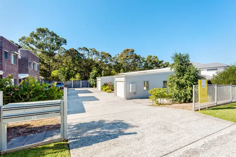 Second view of Homely unit listing, 5/16 Sapphire Place, Elanora QLD 4221