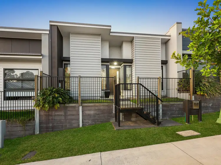 8 Limmen Crescent, South Ripley QLD 4306