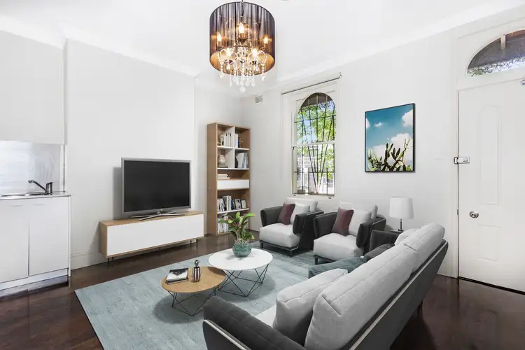 587-589 Riley Street