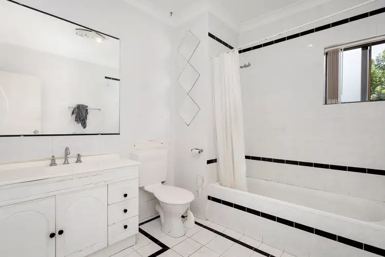 Seventh view of Homely unit listing, 5/58 Pollard Street, Glendalough WA 6016
