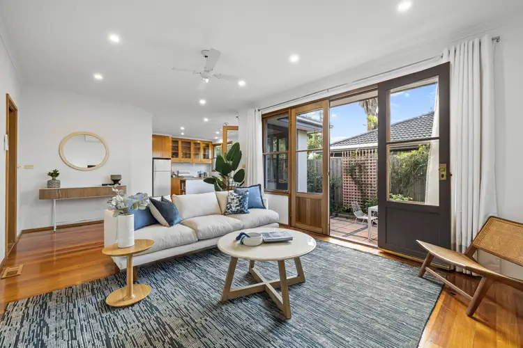 Main view of Homely townhouse listing, 2/11 Bayliss Court, Cheltenham VIC 3192