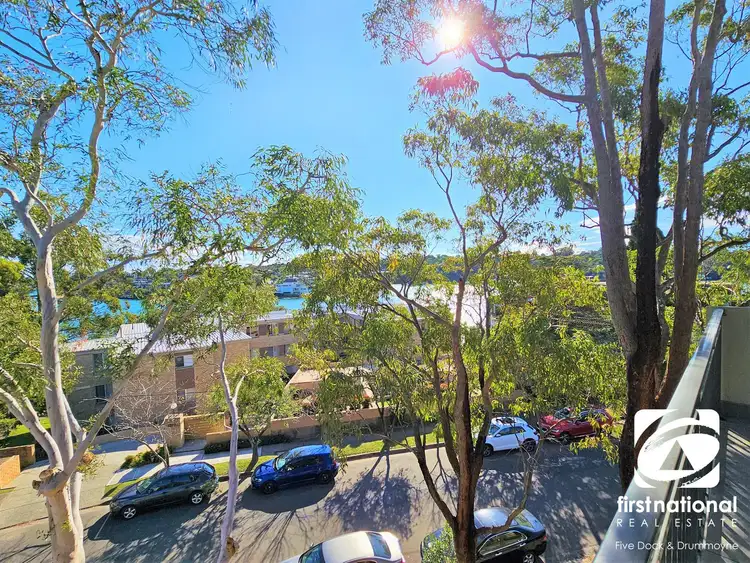 36/8 Bortfield Drive