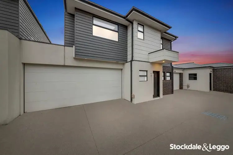 2/6 Allen Street, Laverton VIC 3028
