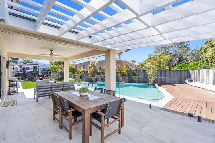 38 Sylvateere Crescent, Wakerley QLD 4154