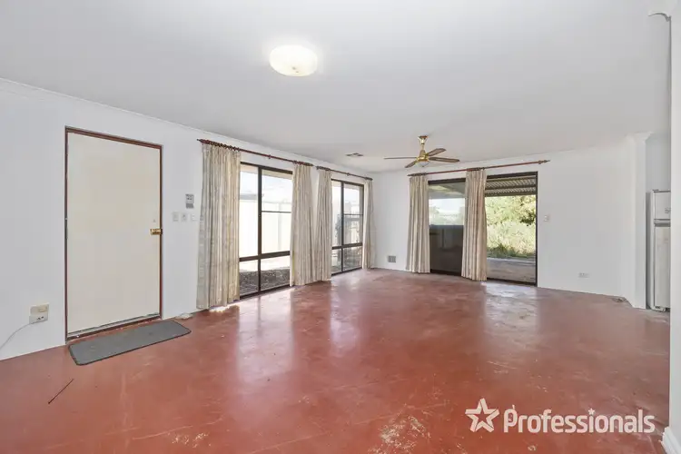 Sixth view of Homely house listing, 15 Arnhem Court, Ballajura WA 6066