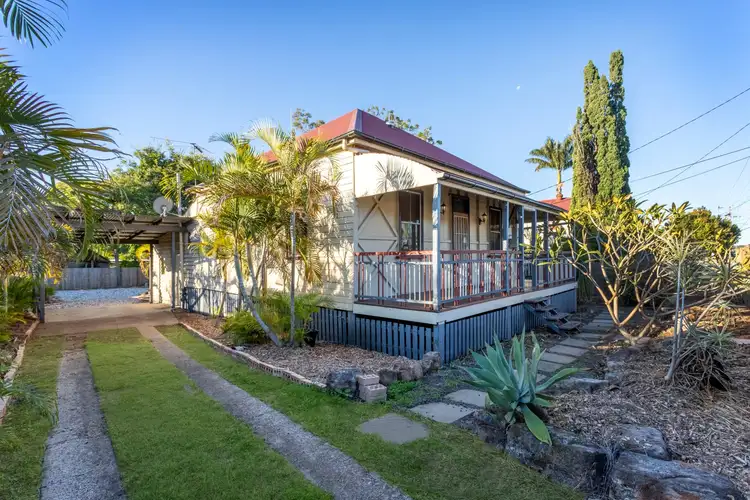140 Blackstone Road, Silkstone QLD 4304