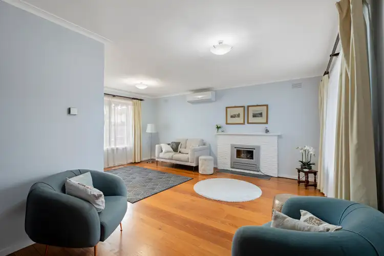 Second view of Homely house listing, 39 Kardinian Avenue, Cheltenham VIC 3192