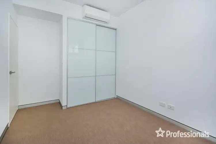 Fifth view of Homely apartment listing, 2/47 Carden Drive, Cannington WA 6107