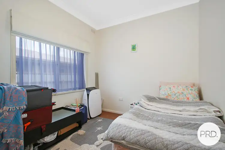 Sixth view of Homely flat listing, 1/202 Cadell Street, East Albury NSW 2640