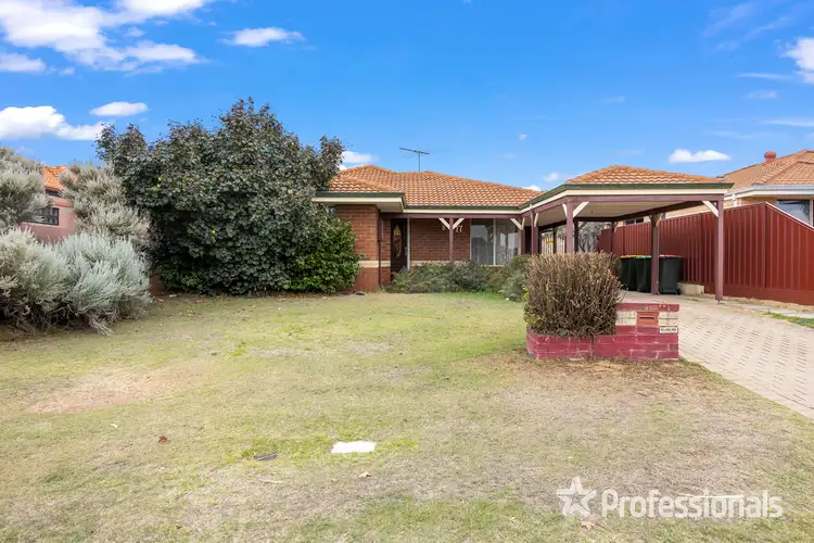 17 Tarakan Heights, Marangaroo WA 6064