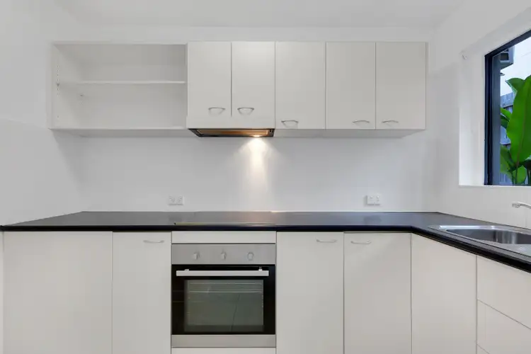 Fourth view of Homely apartment listing, 2/33 Hoogley St, West End QLD 4101