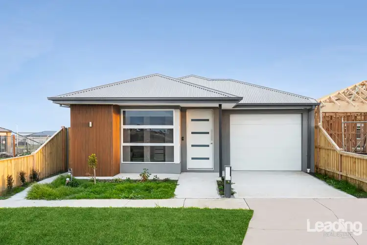 13 Boxelder Street, Sunbury VIC 3429