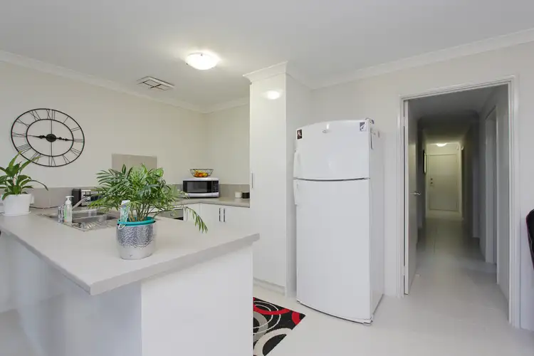 Fourth view of Homely house listing, 10/6 Chipping Crescent, Butler WA 6036