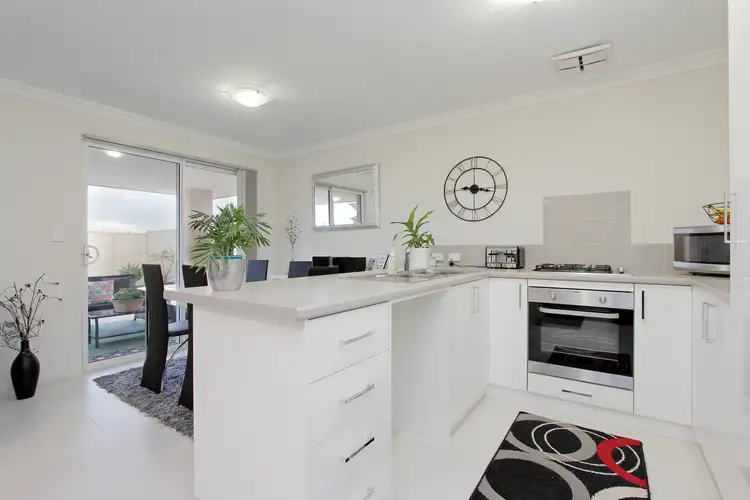 Fifth view of Homely house listing, 10/6 Chipping Crescent, Butler WA 6036