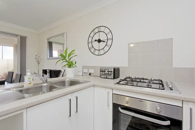 Seventh view of Homely house listing, 10/6 Chipping Crescent, Butler WA 6036