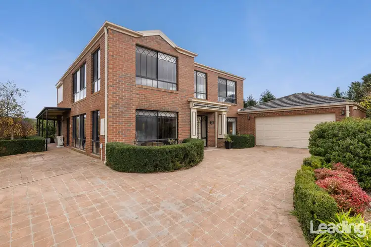 10 Westall Close, Sunbury VIC 3429