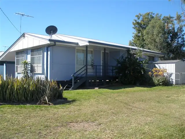 49 Littlefield Street, Blackwater QLD 4717
