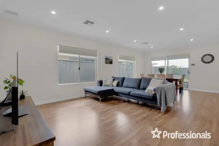 Main view of Homely house listing, 86 Fairweather Drive, Piara Waters WA 6112