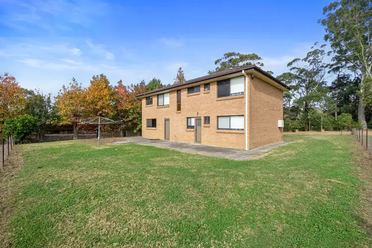 21 Vineys Lane, Dural NSW 2158