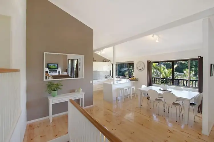 Fifth view of Homely house listing, 4 Tammin Place, Elanora QLD 4221
