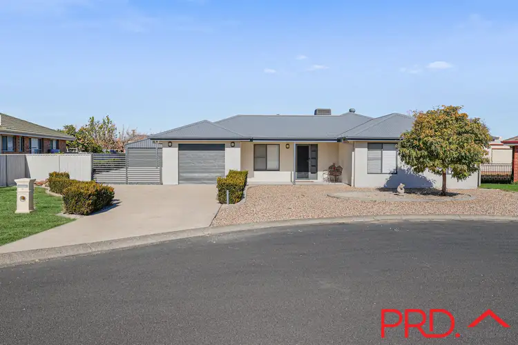 11 Gregory Close, Tamworth NSW 2340