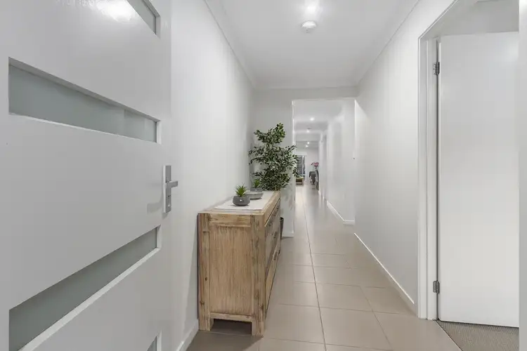 Fourth view of Homely semi-detached listing, 1/33 Mclachlan Circuit, Willow Vale QLD 4209