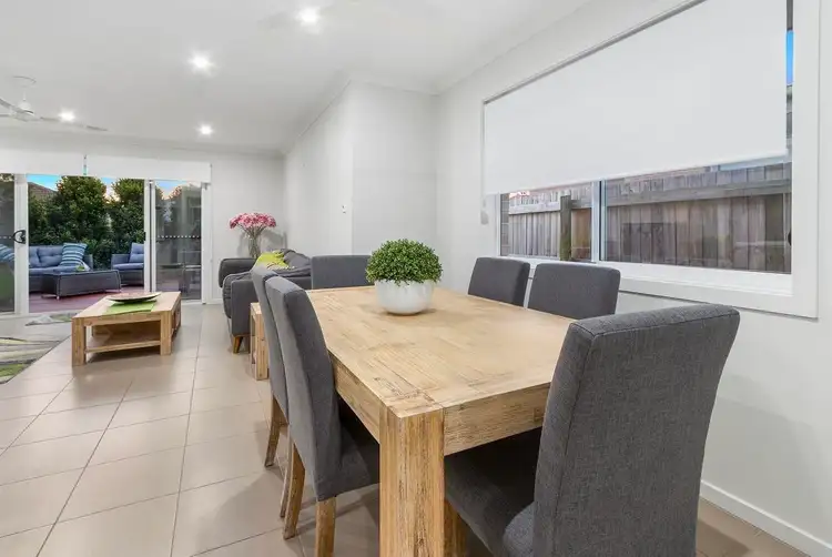 Sixth view of Homely semi-detached listing, 1/33 Mclachlan Circuit, Willow Vale QLD 4209
