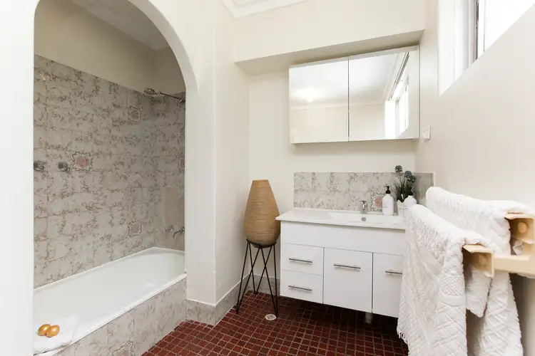 Sixth view of Homely unit listing, 1/72 King George Street, Victoria Park WA 6100