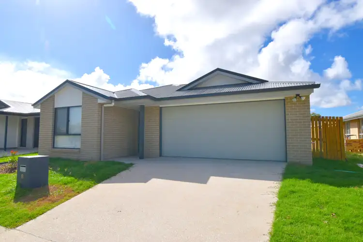 8 Powell Close