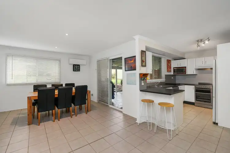 Second view of Homely house listing, 31 Cameron Crescent, Kincumber NSW 2251