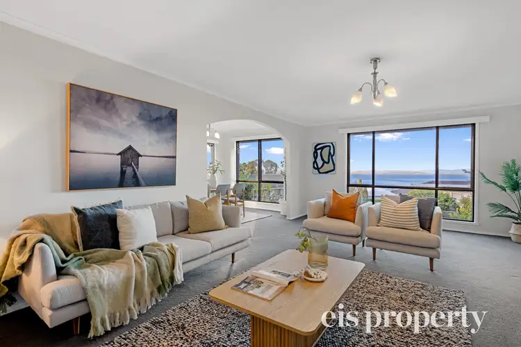 6 Carinya Street, Blackmans Bay TAS 7052
